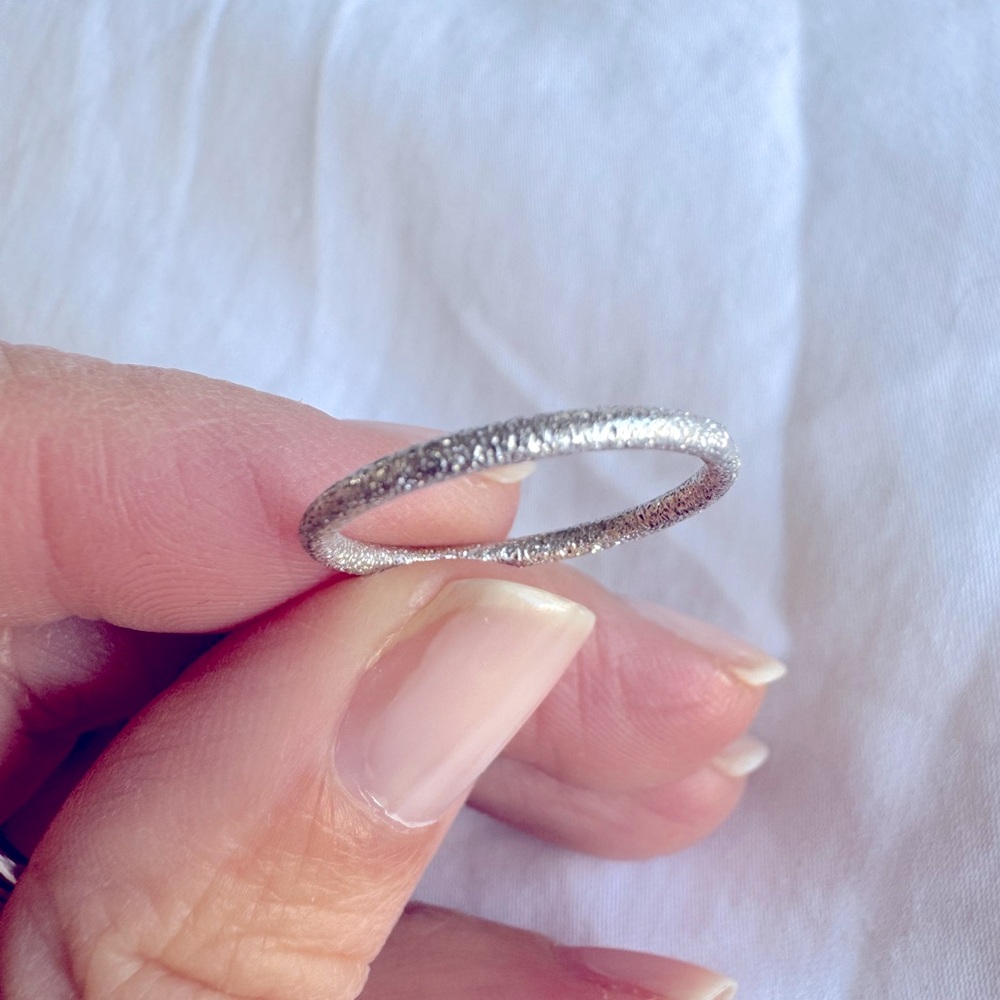 Carolina Bucci white gold thin band - size 5 - signature sparkle - Picture 2 of 2